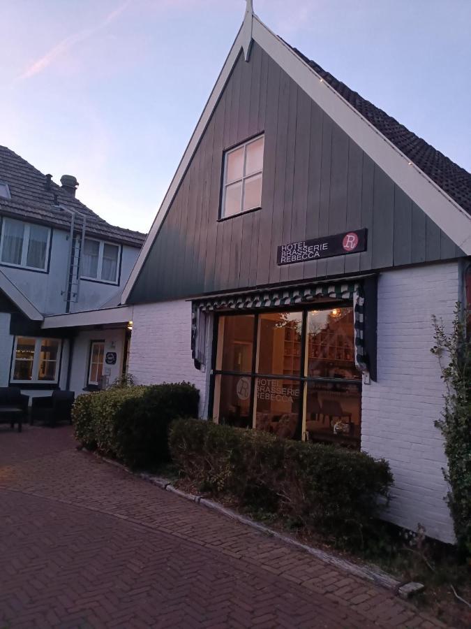 B&B Hotel Rebecca De Waal Bagian luar foto